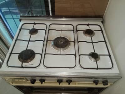 five bundle cooking range oven