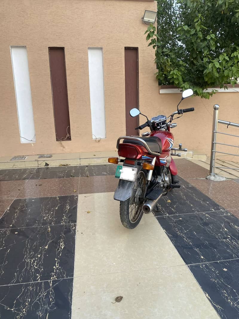 Yamaha Junoon 3