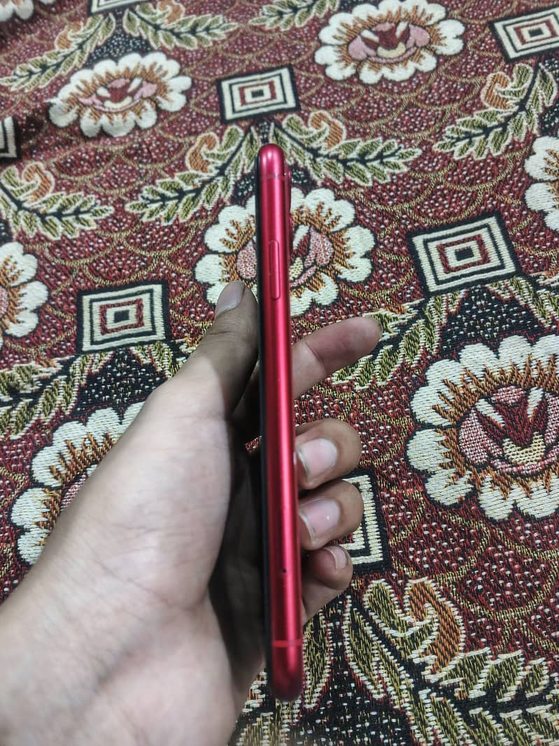 Apple iPhone 11 5