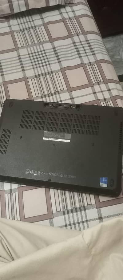 Dell laptop for sale ram 8  num 03185628457