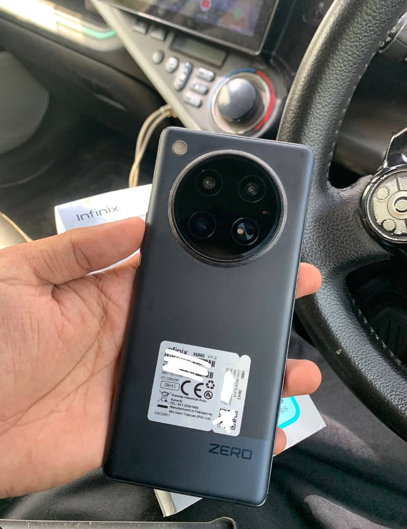 Infinix Zero 40 0