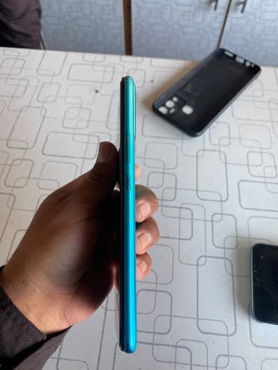 Infinix Hot 12 Play