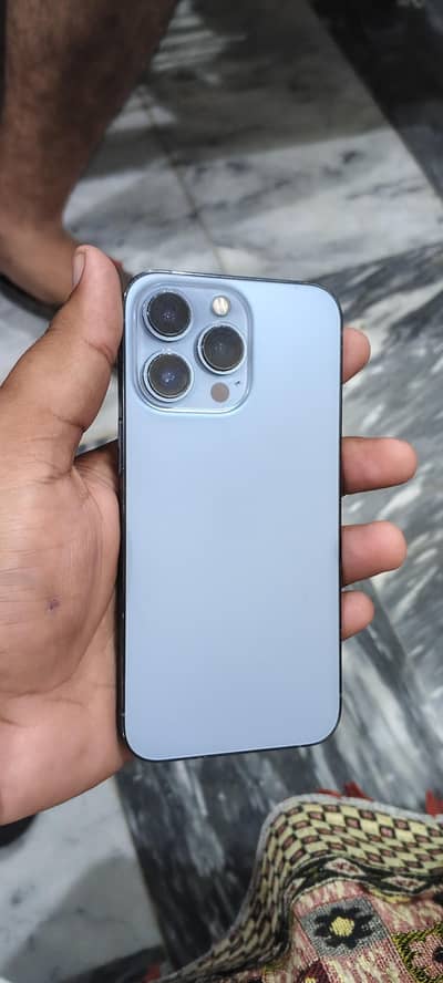 Apple iPhone 13 Pro
