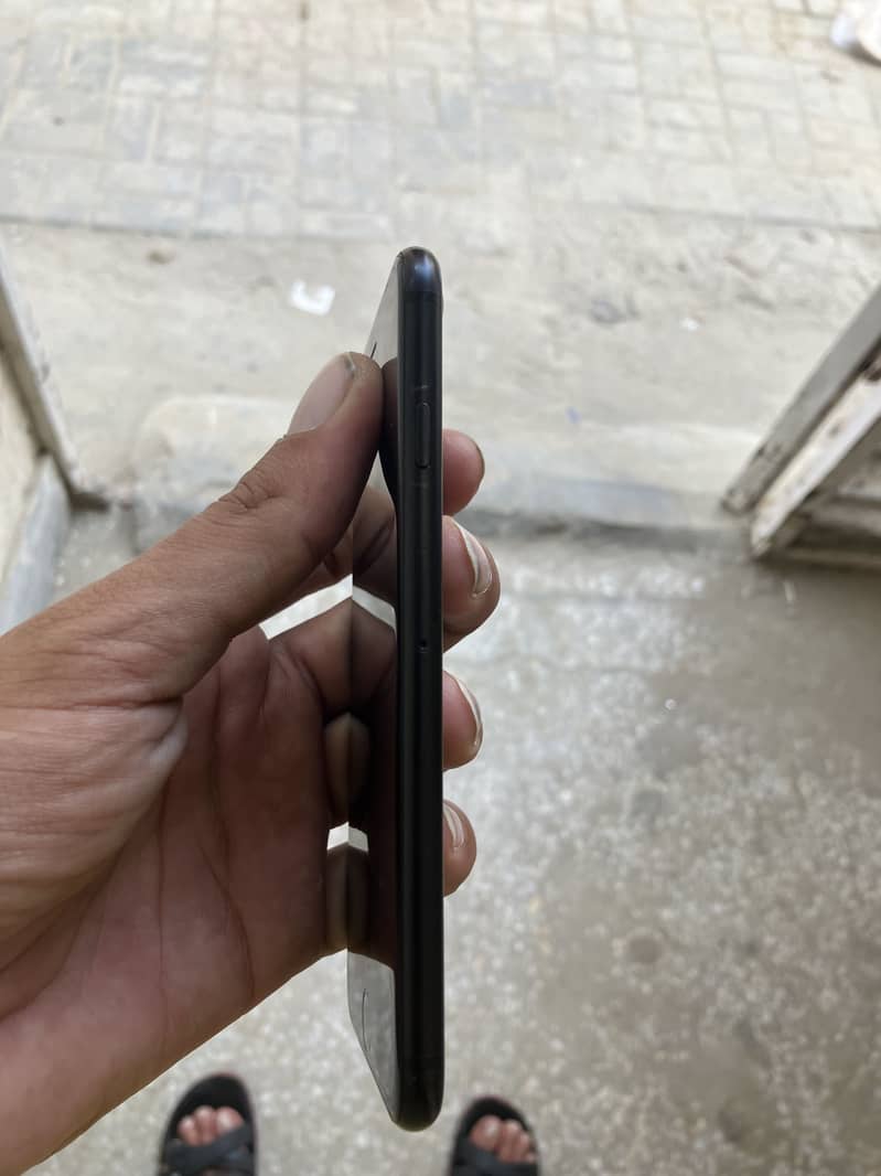Apple iPhone SE 1