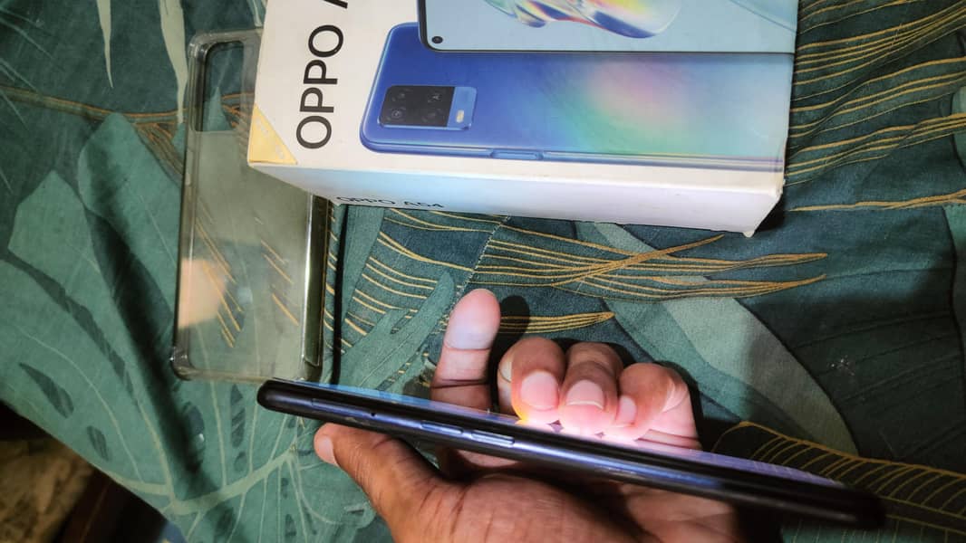 OPPO A54 3