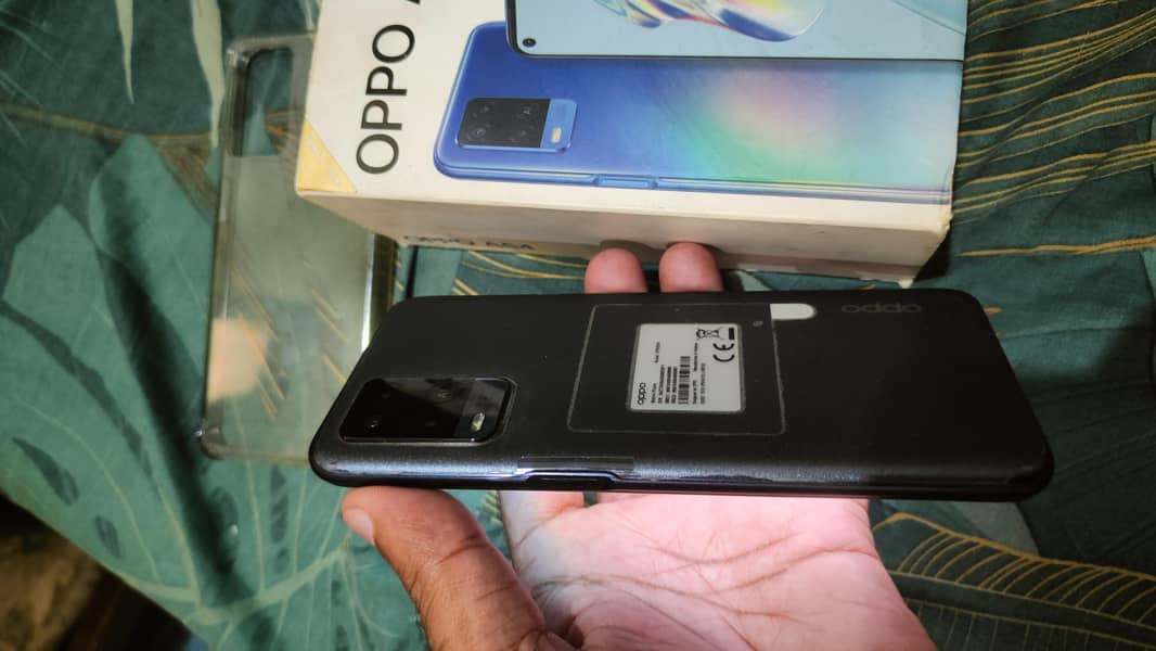 OPPO A54 4