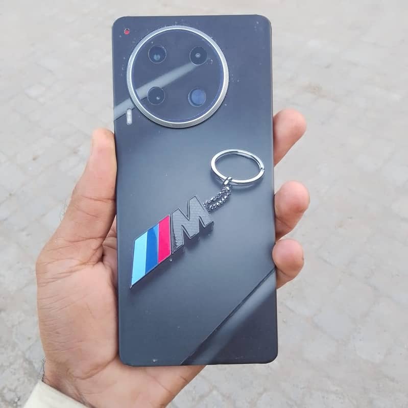 Tecno CAMON 30 5