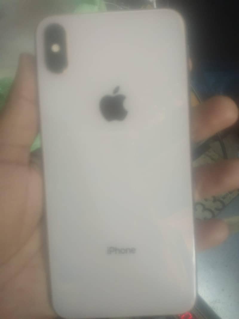 Apple iPhone XS Max 0