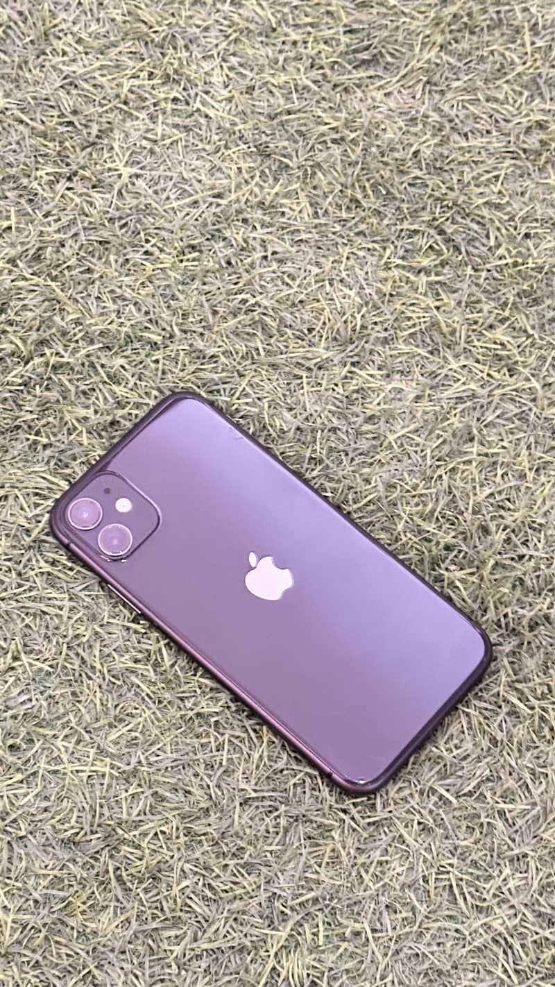 Apple iPhone 11 4