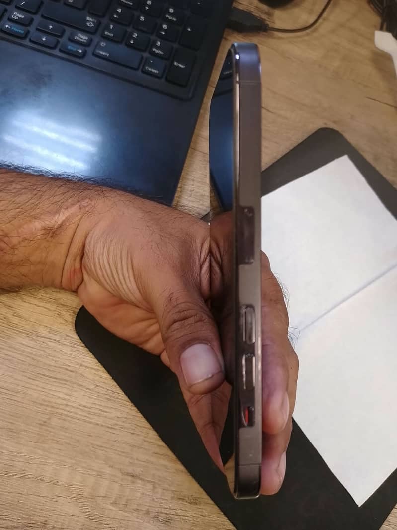 Apple iPhone 14 Pro 4