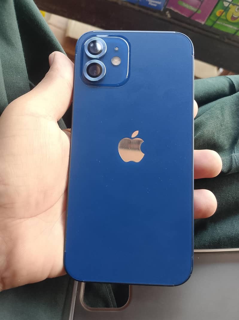 Apple iPhone 12 2