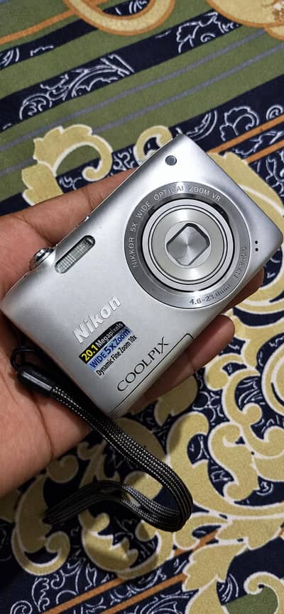 Nikon Coolpix S2900 Digital Camera – Original & Like New Condition
