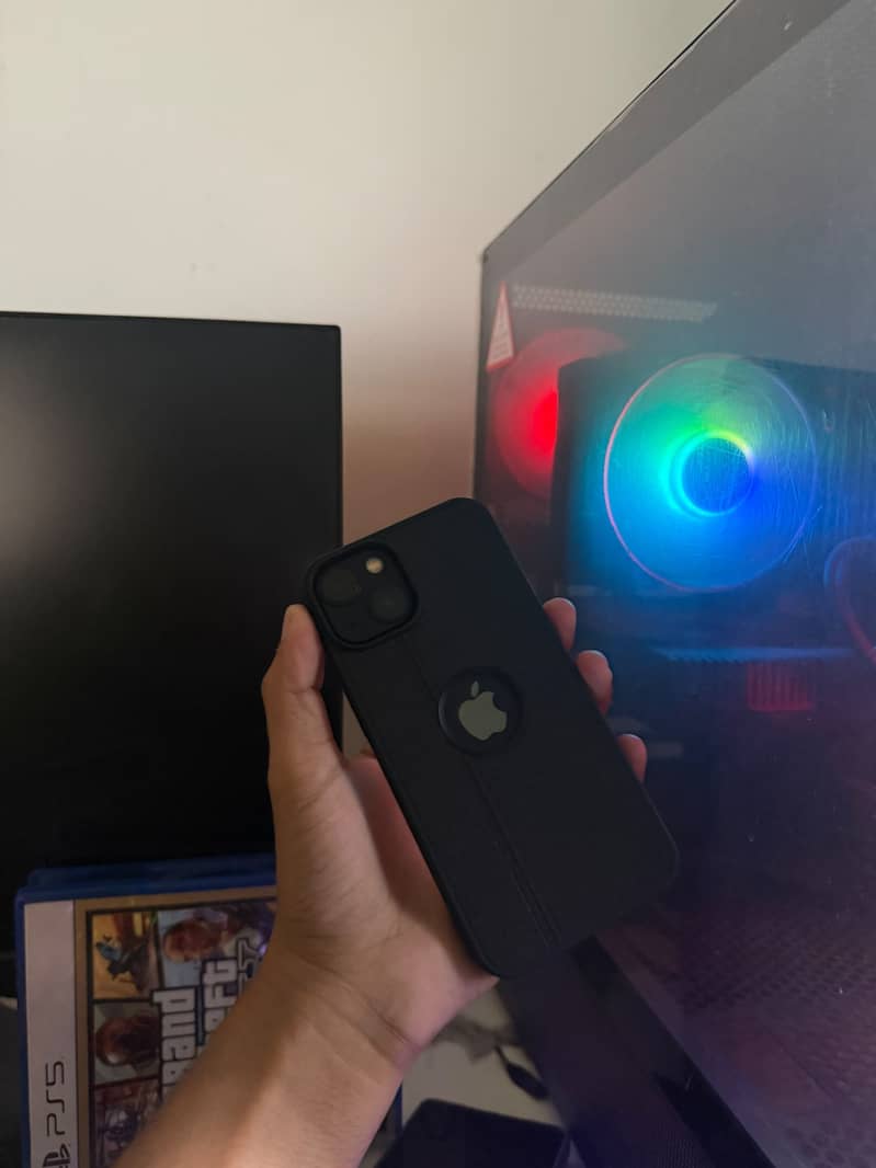 Apple iPhone 13 6