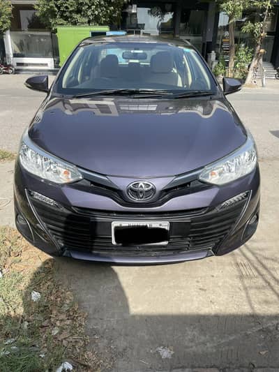 Toyota Yaris ATIV CVT 1.5 BtoB genuine
