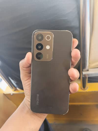 Realme c85