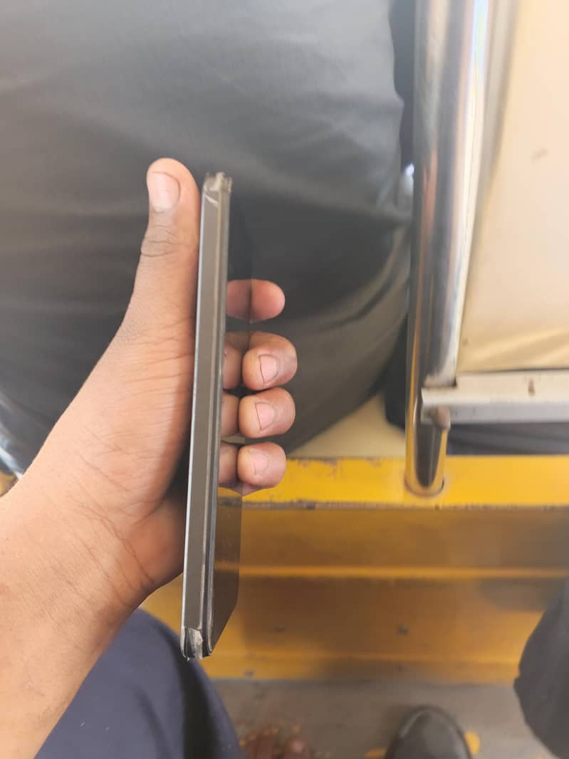 Realme c85 2