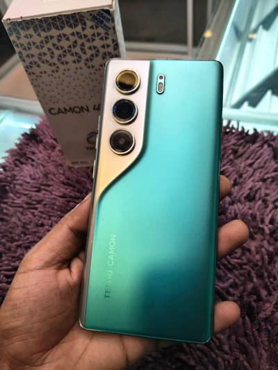 Tecno CAMON 40 Pro Full Lush condition