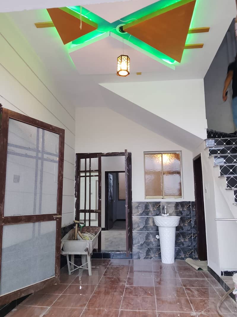 240 Ground Floor Corner 5