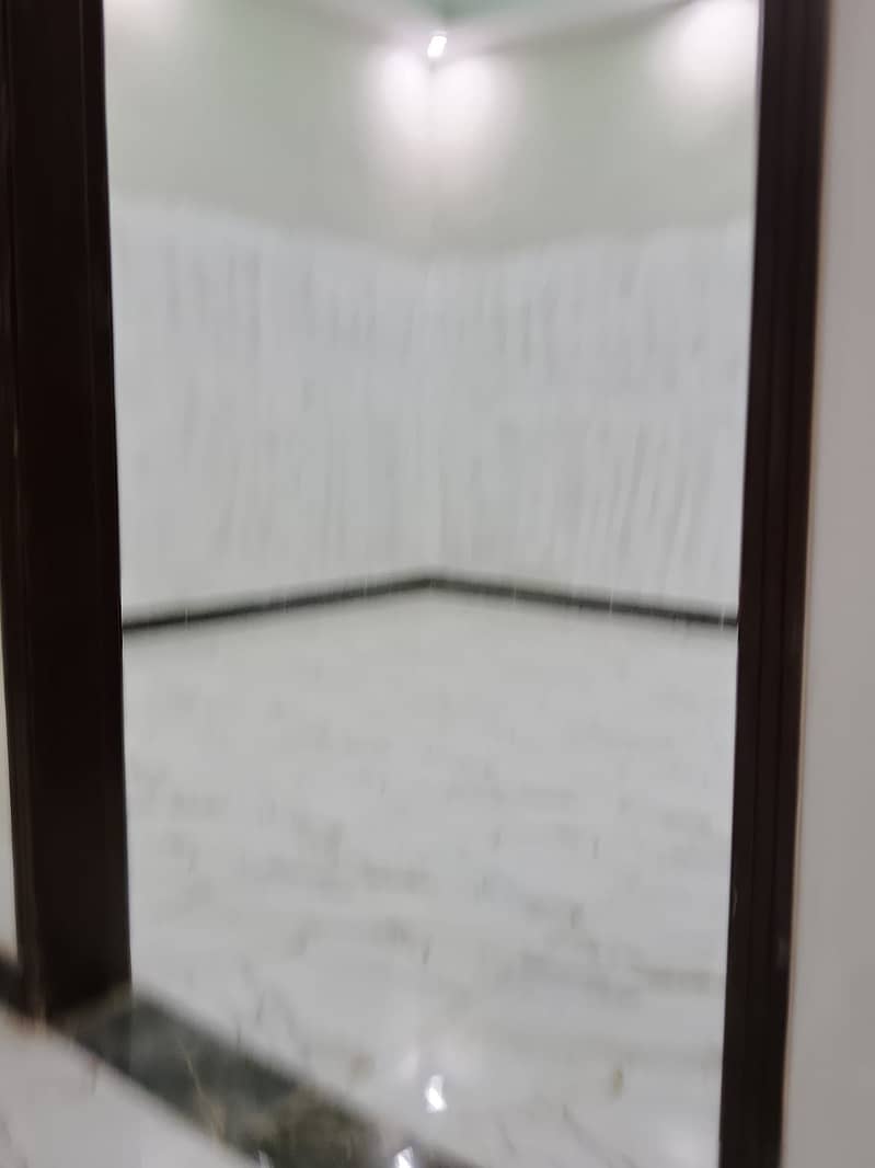 240 Ground Floor Corner 7