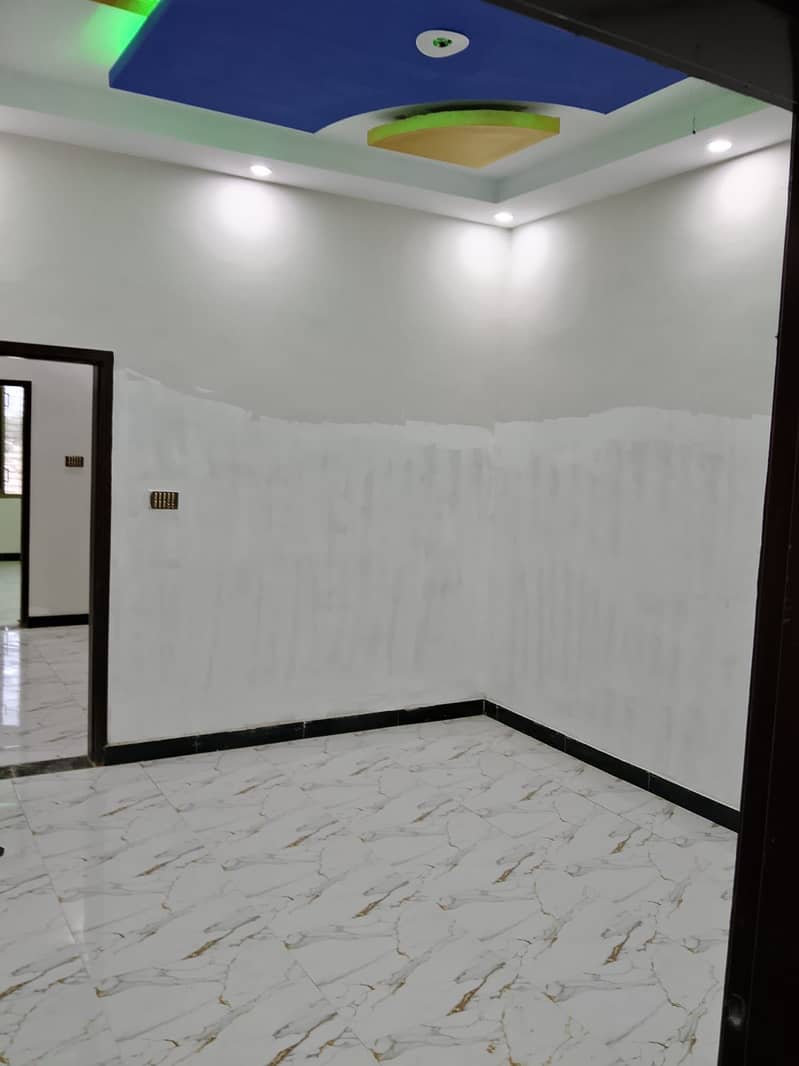 240 Ground Floor Corner 16