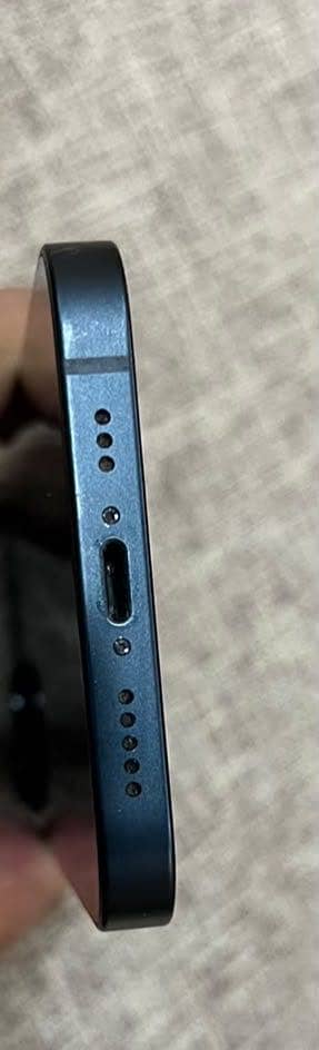 Apple iPhone 13 4