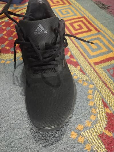 Original Adidas Running Shoes – Black – Size UK 9 – Used