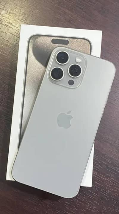 Apple iPhone 15 Pro Max