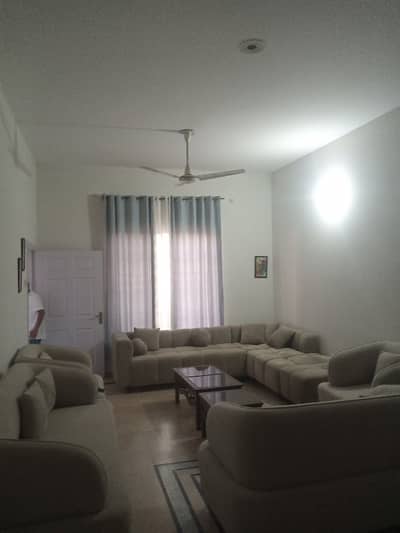 Upper Portion For Rent Gullraz
