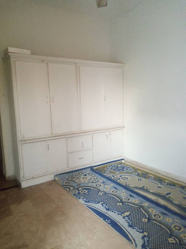 Upper Portion For Rent Gullraz 5