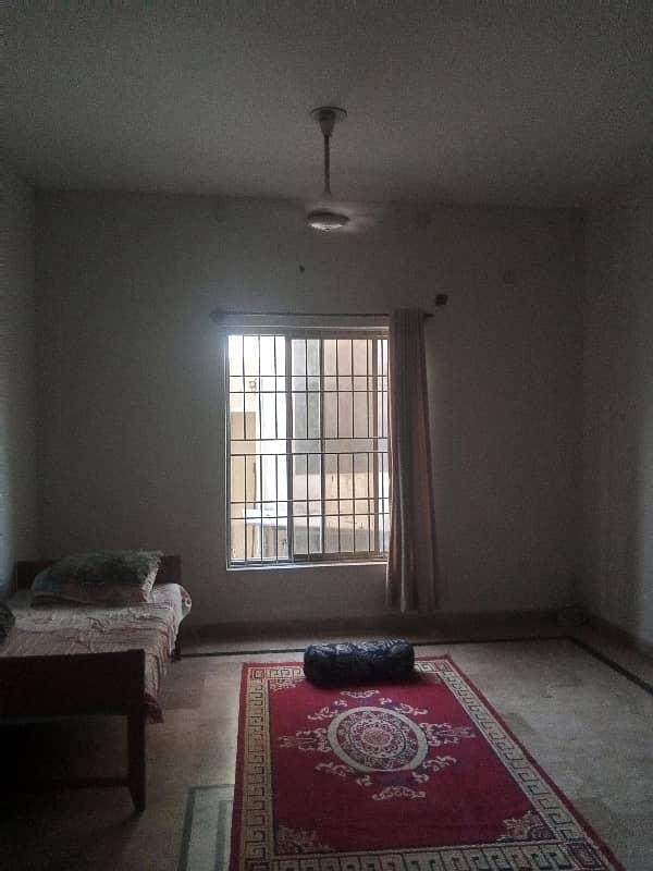 Upper Portion For Rent Gullraz 12