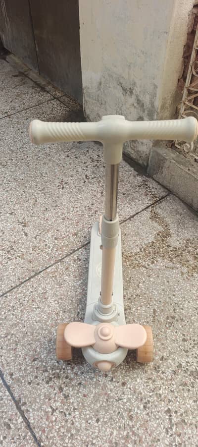 kids scooty