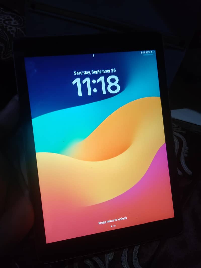 ipad 5th generation 32GB 2