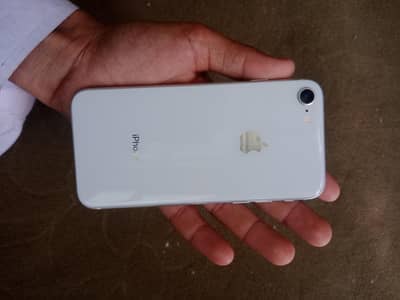 Apple iPhone 8