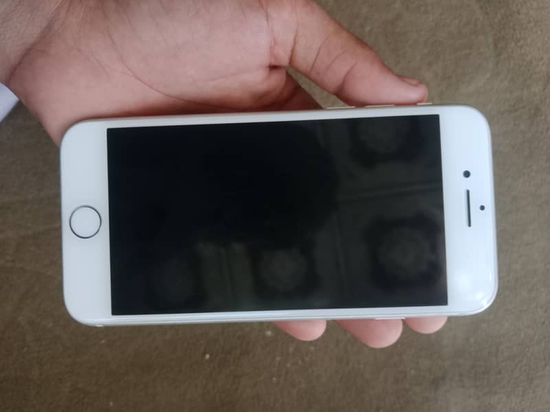 Apple iPhone 8 2