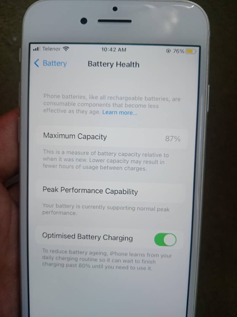 Apple iPhone 8 6