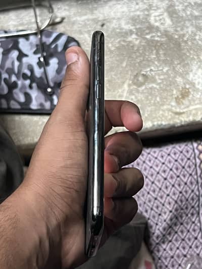Apple iPhone 11 Pro