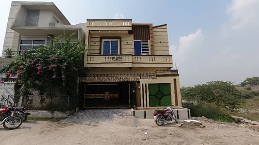Prime Location In Airport Housing Society - Sector 4 Of Rawalpindi, A 5 Marla House Is Available