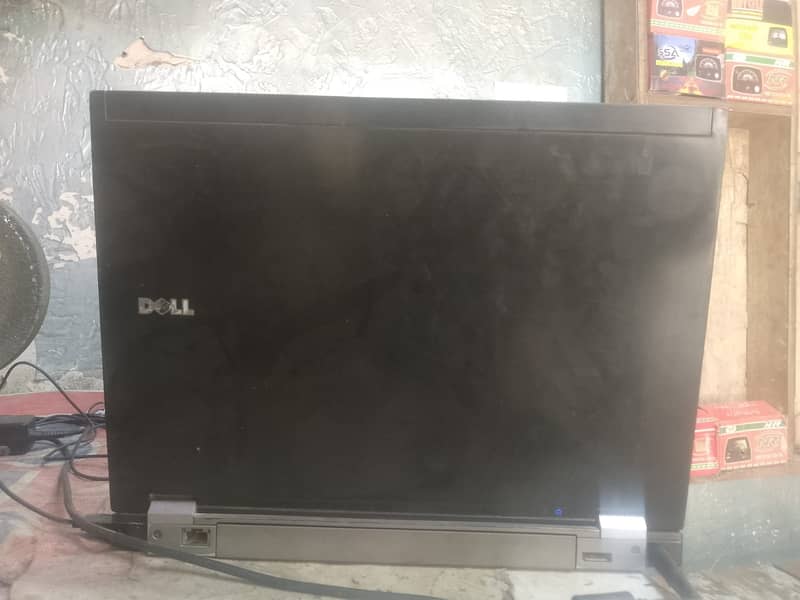 e 6400 0