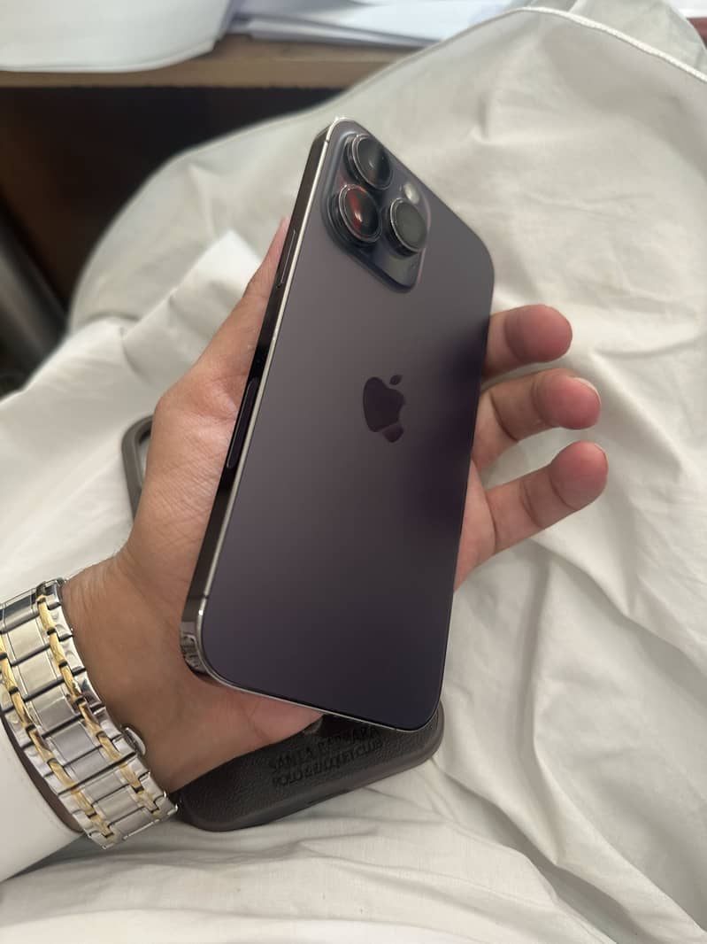 Apple iPhone 14 Pro Max 7