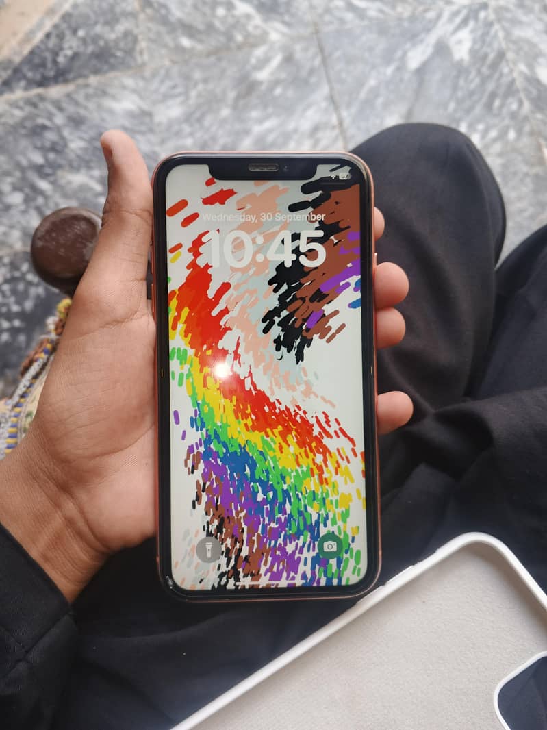 iphone XR 3