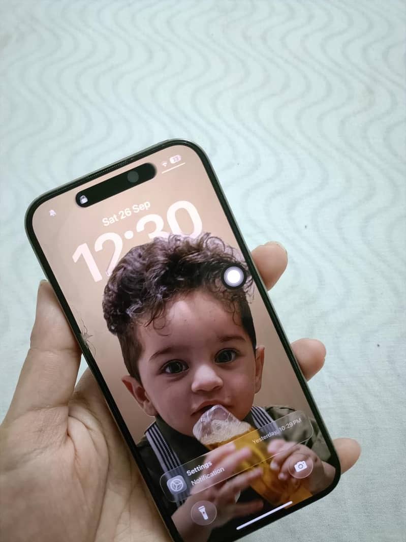 Apple iPhone 15 Pro 6