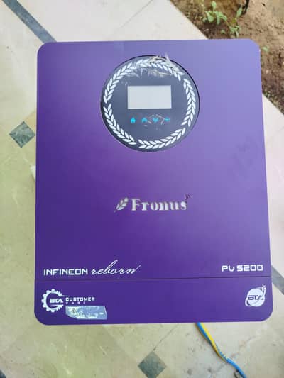 4.2 Fronus Inverter & Batteries For Sale