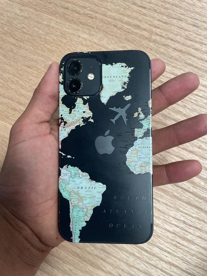 Apple iPhone 12 0