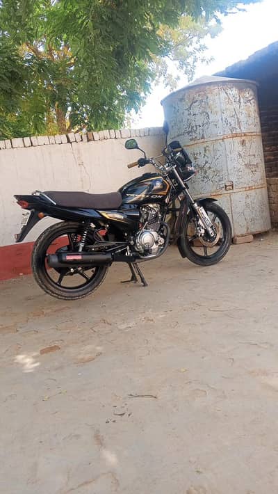 Yamaha YBR 125 Black | 10/10 Excellent Condition | Yazman Mandi