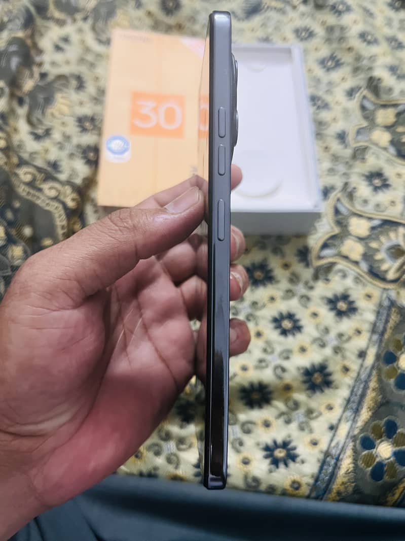 Tecno SPARK 30 Pro 1