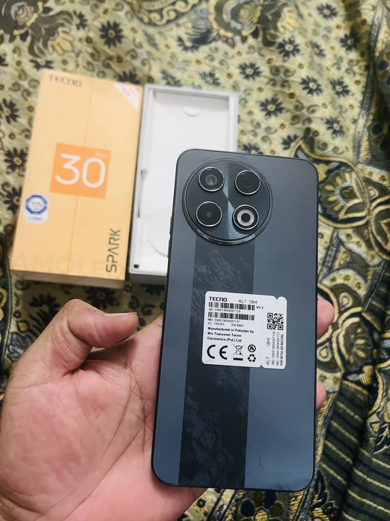 Tecno SPARK 30 Pro 2