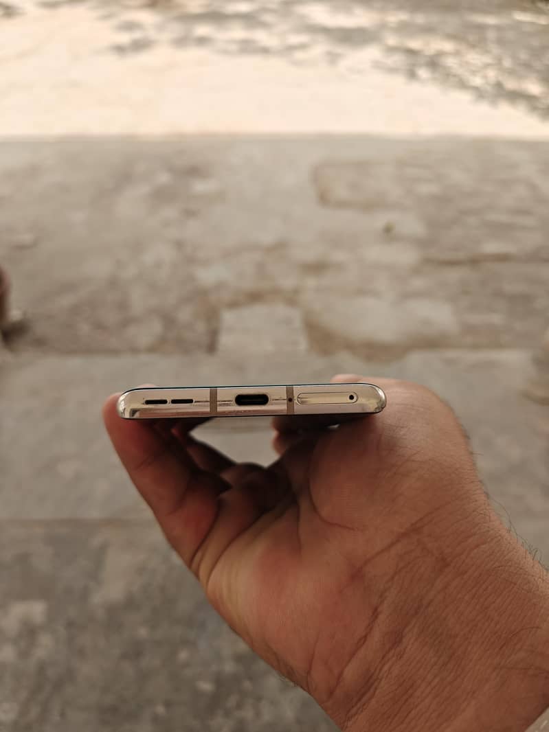 One Plus 8 4