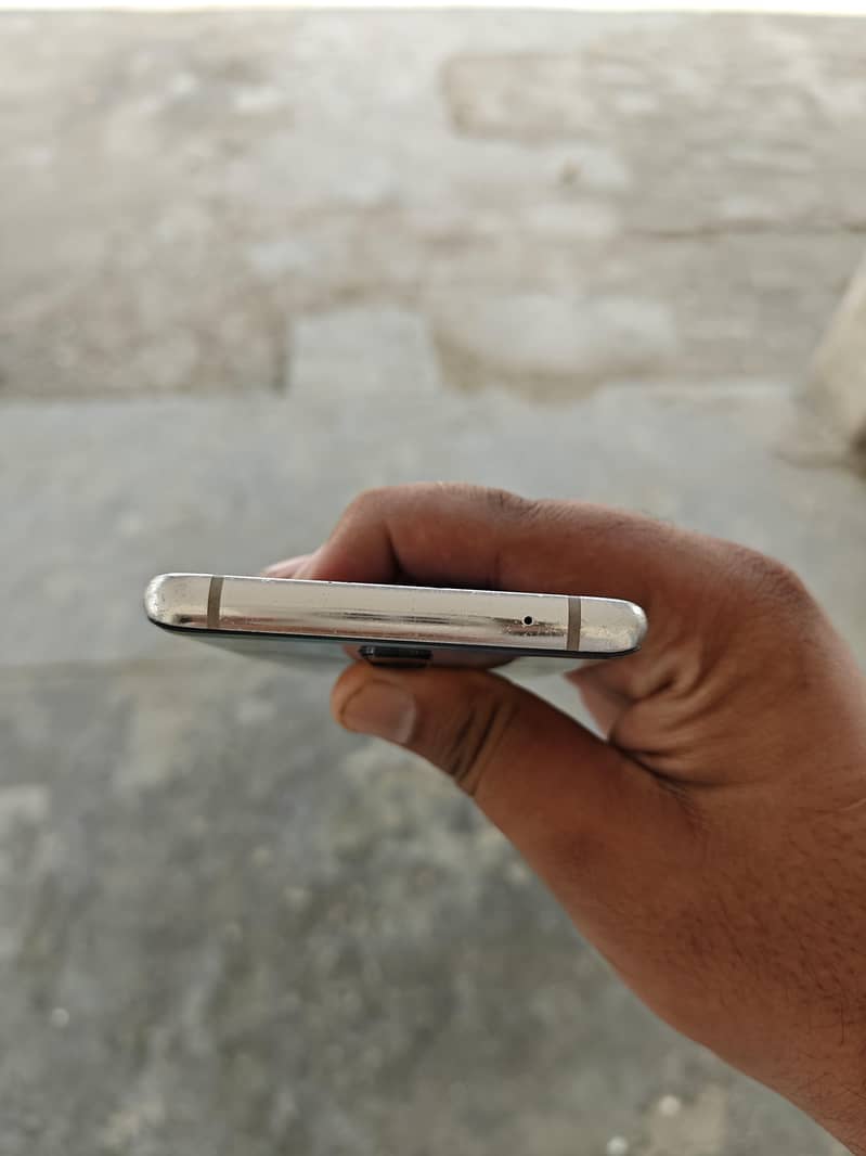 One Plus 8 5