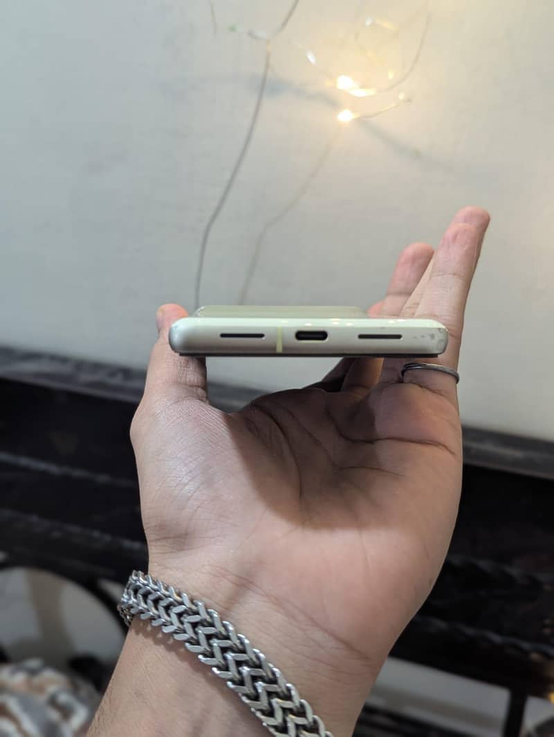 Google Pixel 7 3