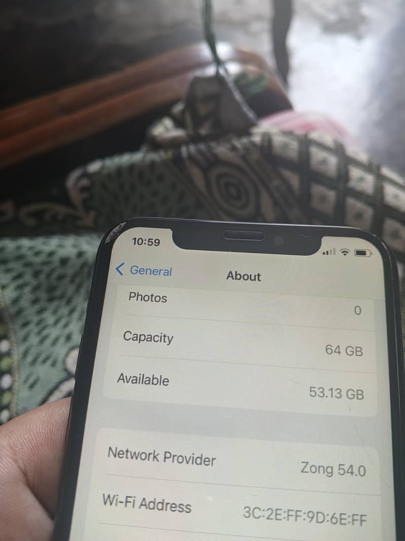 Apple iPhone XS 5